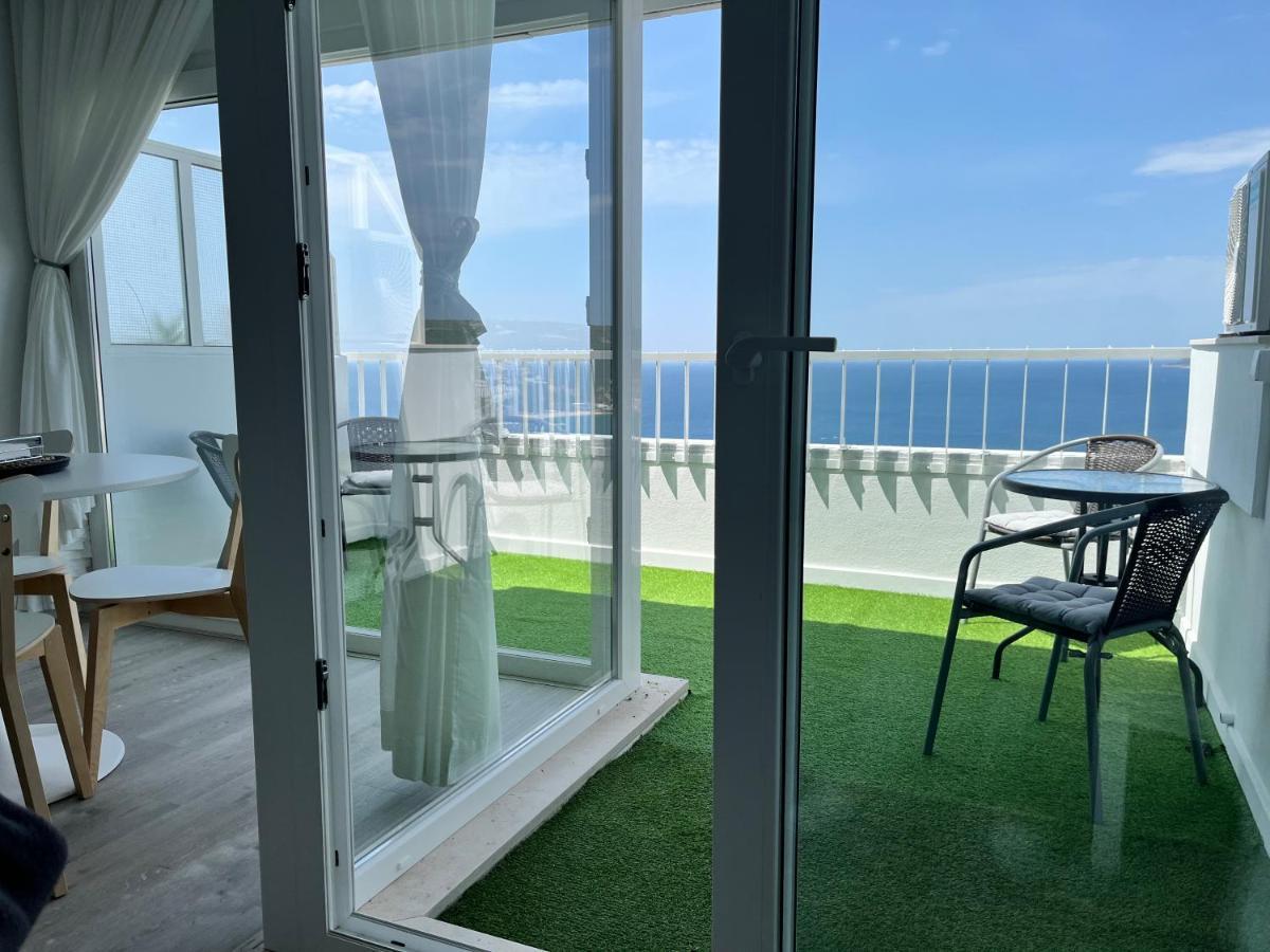 ססימברה Axenic Retreat - Panoramic Ocean View, Sleeps 4, Ensuite Bathroom, New Redesign מראה חיצוני תמונה
