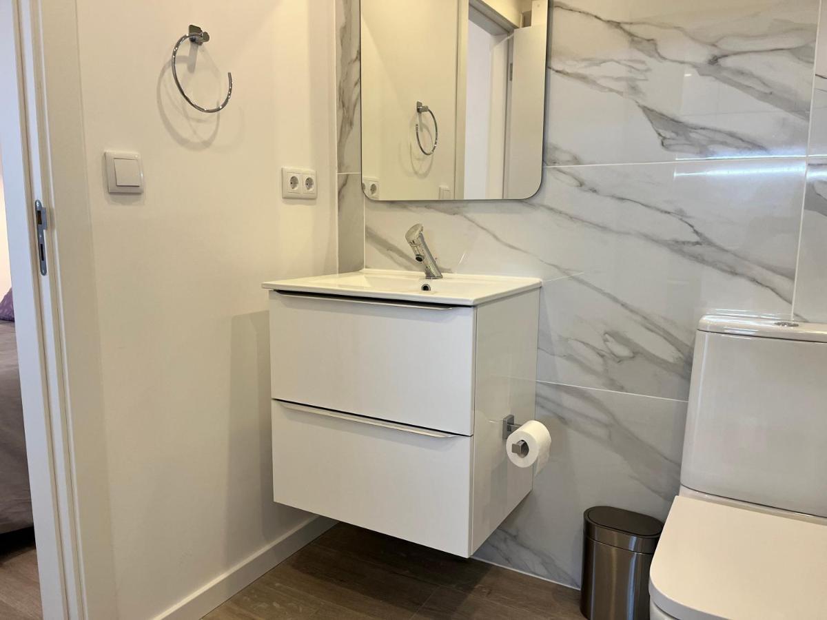 ססימברה Axenic Retreat - Panoramic Ocean View, Sleeps 4, Ensuite Bathroom, New Redesign מראה חיצוני תמונה